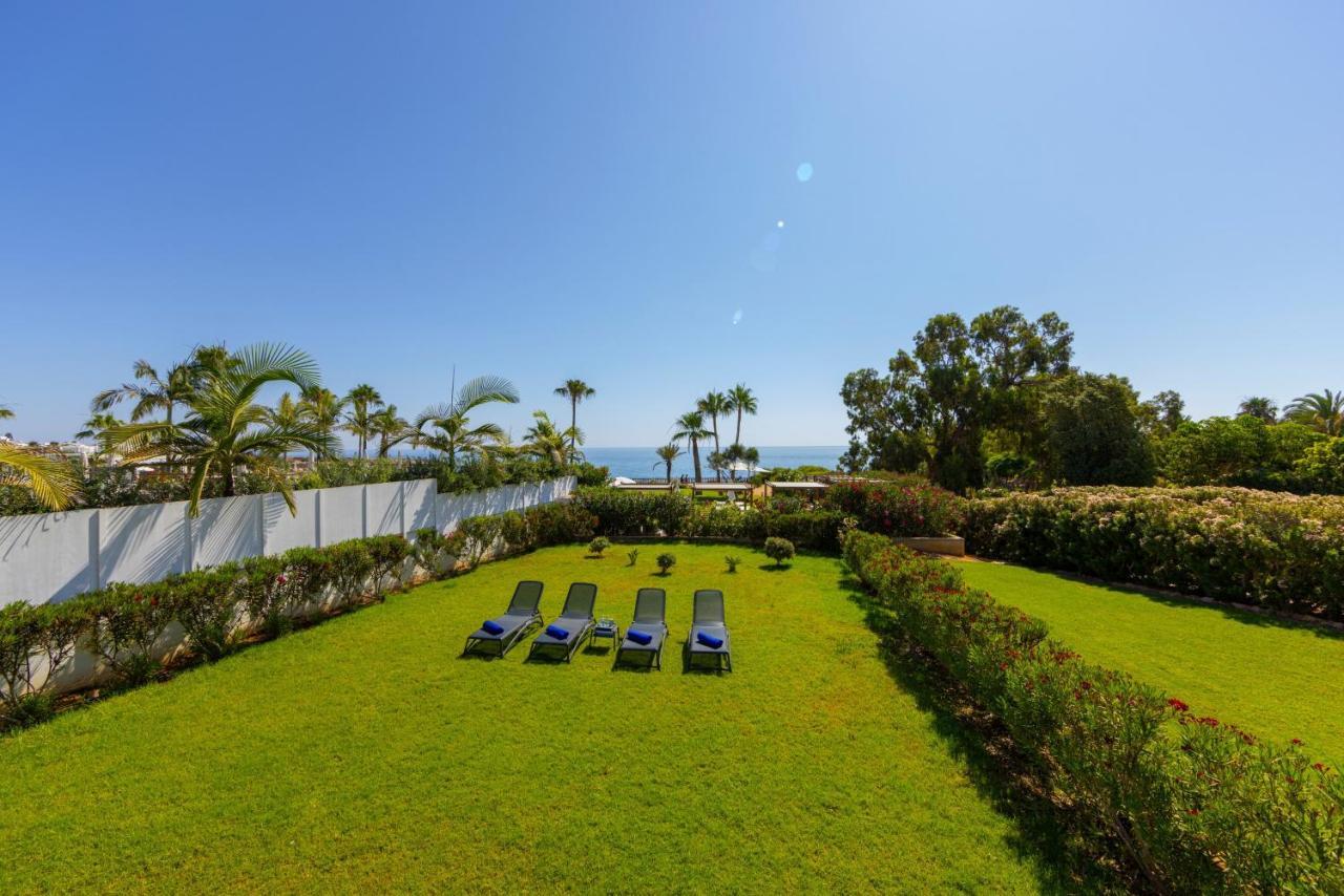 Protaras Sunrise Zen Seafront Villa Екстериор снимка
